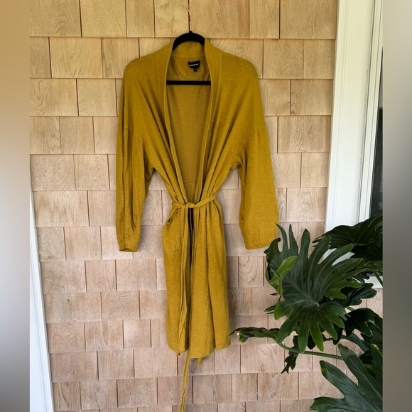 Richer Poorer Cloudweave Robe Coat (M, Golden Verde) - Picture 3 of 8